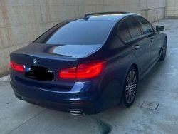 Blu/azzurro Usata 2018 BMW 520 M Sport Tre volumi | 24.750 € (Molto cara)