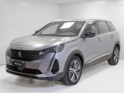 Grigio Usata 2023 Peugeot 5008 Allure Monovolume | 23.900 € (Ottimo prezzo)