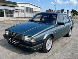 Grigio verde met. 772 Usata 1987 Alfa Romeo 75 Quadrifoglio Verde Tre volumi | 28.000 €