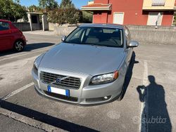 Grigio Usata 2007 Volvo S80 Tre volumi | 6500 €