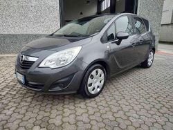 Grigio scuro Usata 2013 Opel Meriva Cosmo Monovolume | 5600 € (Buon prezzo)