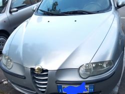 Grigio Usata 2005 Alfa Romeo 147 Due volumi | 1500 € (Buon prezzo)