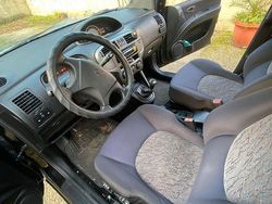 Usata 2003 Hyundai Matrix Monovolume | 1000 € (Buon prezzo)