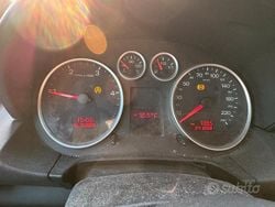 Blu Usata 2002 Audi A2 Due volumi | 1000 € (Buon prezzo)