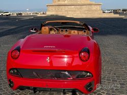 Rosso Usata 2013 Ferrari California Cabrio | 119.000 € (Buon prezzo)