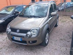 Giallo Usata 2011 Fiat Panda Cross Cross Due volumi | 9450 € (Cara)