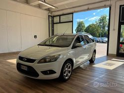 Bianco Usata 2010 Ford Focus Station wagon | 3400 € (Buon prezzo)
