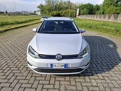 Grigio Usata 2018 VW Golf VII Executive Station wagon | 10.400 € (Buon prezzo)