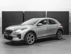 Grigio metallizzato Usata 2022 Kia XCeed SUV | 18.950 € (Buon prezzo)