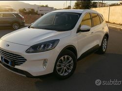 Bianco Usata 2022 Ford Kuga Titanium SUV | 14.400 € (Super prezzo)