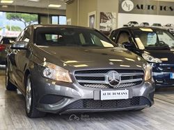 Grigio Usata 2015 Mercedes A180 Edition Tre volumi | 10.500 € (Buon prezzo)