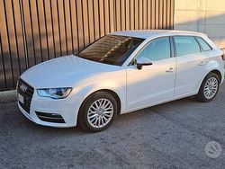 Bianco Usata 2014 Audi A3 Ambiente | 5900 € (Super prezzo)
