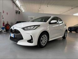Other Usata 2022 Toyota Yaris Hybrid Active Tre volumi | 14.990 € (Super prezzo)