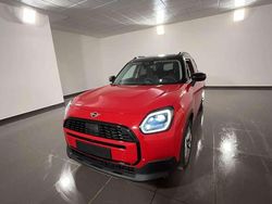 Rosso Usata 2025 Mini Cooper Countryman Classic SUV | 32.900 € (Buon prezzo)