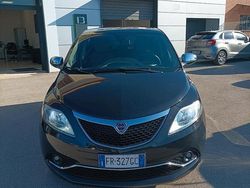 Nero Usata 2018 Lancia Ypsilon Gold Due volumi | 9900 € (Cara)