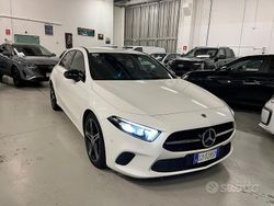 Bianco Usata 2021 Mercedes A180 Tre volumi | 22.500 € (Ottimo prezzo)