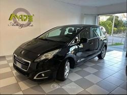 Nero Usata 2015 Peugeot 5008 Business-Line Monovolume | 6300 € (Ottimo prezzo)