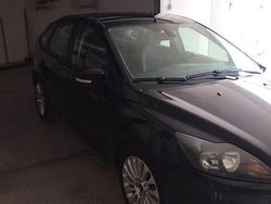 Nero Usata 2010 Ford Focus Titanium Tre volumi | 7500 €