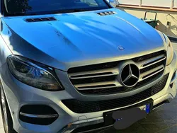 Argento Usata 2015 Mercedes GLE250 Exclusive SUV | 29.000 € (Cara)