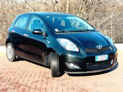 Usata 2011 Toyota Yaris Sol Due volumi | 4599 € (Buon prezzo)
