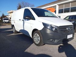Bianco Usata 2017 Mercedes Vito Furgone | 14.800 € (Buon prezzo)
