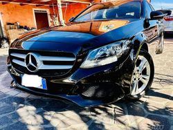 Nero Usata 2015 Mercedes C180 Executive Station wagon | 8000 €