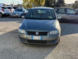 Grigio Usata 2006 Fiat Stilo Active Tre volumi | 2500 € (Cara)