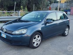 Blu Usata 2010 VW Golf VI Tre volumi | 8000 € (Molto cara)