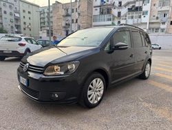 Nero Usata 2013 VW Touran Comfortline Monovolume | 6900 € (Ottimo prezzo)