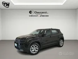 Nero Usata 2024 Jeep Avenger Altitude SUV | 20.499 € (Ottimo prezzo)