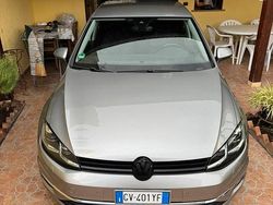 Grigio Usata 2017 VW Golf VII Due volumi | 13.999 € (Buon prezzo)