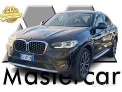 Sensatec perforato black Usata 2022 BMW X4 SUV | 30.900 € (Ottimo prezzo)