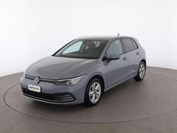 Blu Usata 2020 VW Golf VIII Life Tre volumi | 17.599 € (Buon prezzo)