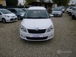 Bianco Usata 2013 Skoda Roomster Style Monovolume | 5890 € (Buon prezzo)