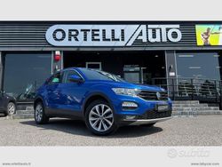 Blu/azzurro Usata 2021 VW T-Roc Business SUV | 24.500 € (Buon prezzo)