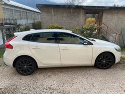 Bianco Usata 2013 Volvo V40 Tre volumi | 6600 €