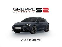 Blu/azzurro Nuova 2025 Cupra Leon Tre volumi | 33.500 € (Buon prezzo)