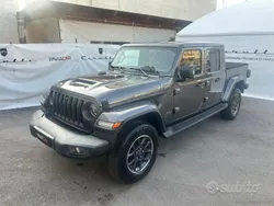 Usata 2021 Jeep Gladiator Overland SUV | 43.900 € (Buon prezzo)