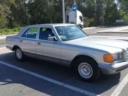 Grigio Usata 1984 Mercedes 380 Tre volumi | 15.015 €