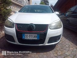 Bianco Usata 2008 VW Golf V Due volumi | 8000 €