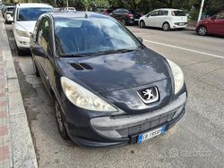 Usata 2010 Peugeot 206 Tre volumi | 2400 € (Ottimo prezzo)