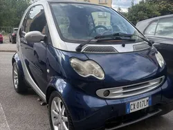 Blu/azzurro Usata 2005 Smart ForTwo Coupé Pulse Due volumi | 1000 € (Super prezzo)