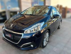 Blu Usata 2019 Peugeot 208 Active Due volumi | 11.500 € (Buon prezzo)