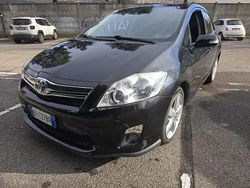 Other Usata 2010 Toyota Auris Hybrid Executive Tre volumi | 4950 € (Ottimo prezzo)