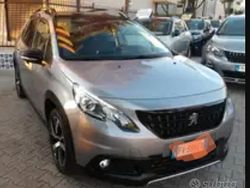 Grigio Usata 2019 Peugeot 2008 SUV | 12.000 € (Ottimo prezzo)