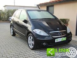 Nero Usata 2005 Mercedes A160 Avantgarde Tre volumi | 3300 € (Buon prezzo)