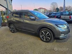 Grigio Usata 2017 Nissan X-Trail Tekna SUV | 18.500 € (Buon prezzo)