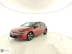 Rosso Nuova 2025 VW Golf Edition Tre volumi | 36.900 € (Buon prezzo)