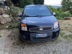 Usata 2009 Ford Fusion Due volumi | 1300 € (Super prezzo)