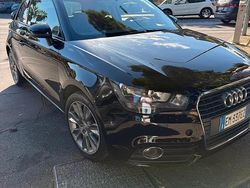 Usata 2012 Audi A1 Ambition Due volumi | 8999 € (Buon prezzo)